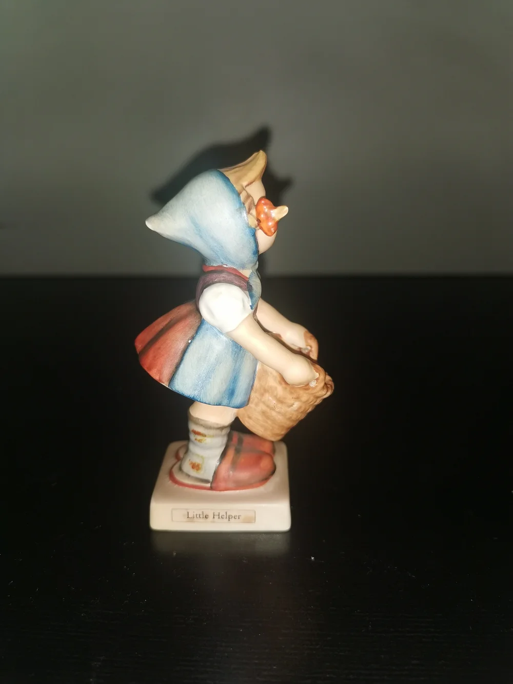 Geobel Hummel Figurine Little Helper #73 TMK-5, 4.25